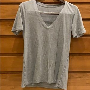 Lululemon V neck tee in heathered Gray